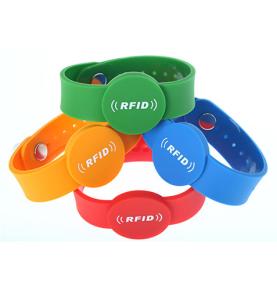 Aangepaste PVC-polsband RFID-polsband OEM