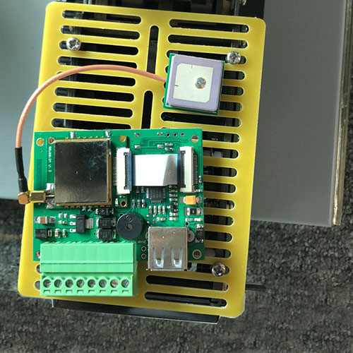 Zelfbedieningsterminal kaartuitgever ingebedde UHF lees-schrijfmodule UHF kaartlezermodule met keramische antenne 2