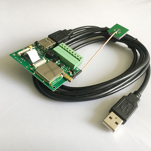 Zelfbedieningsterminal kaartuitgever ingebedde UHF lees-schrijfmodule UHF kaartlezermodule met keramische antenne