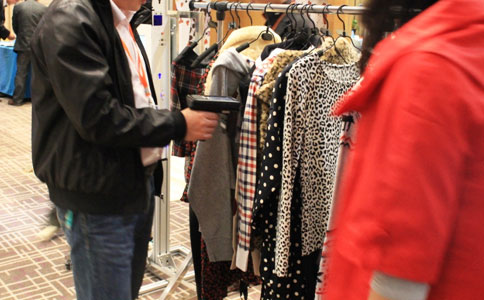 RFID toegepast op kleding Smart Store Management